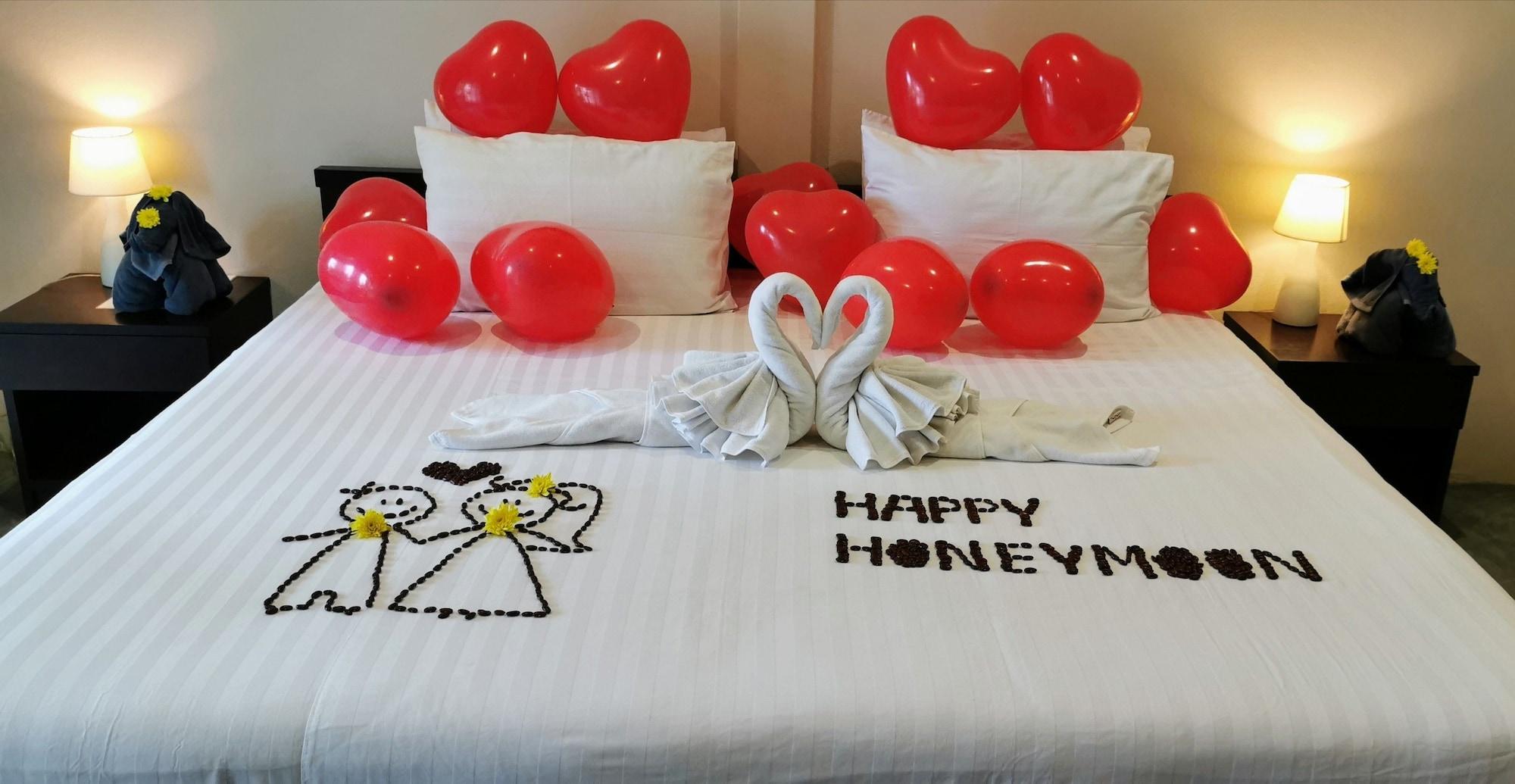 Nai Harn Naiharn Beach Resort - Sha Plus Extra מראה חיצוני תמונה