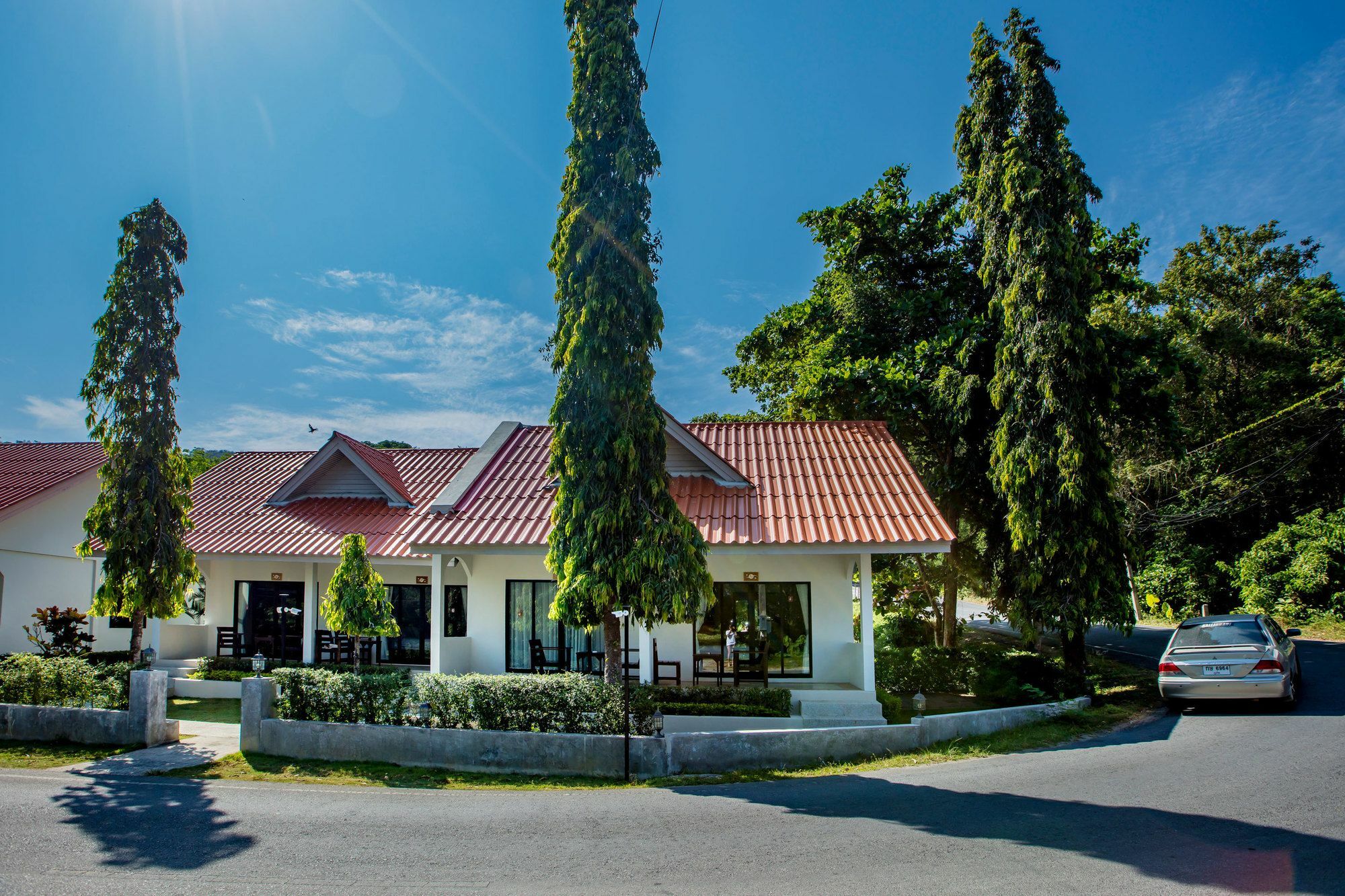 Nai Harn Naiharn Beach Resort - Sha Plus Extra מראה חיצוני תמונה